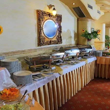 Manor Otel Olsztyn (Warmian-Masurian)