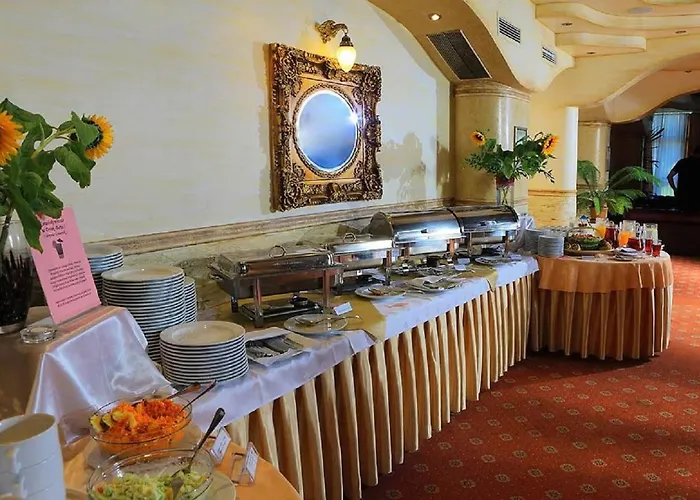 Manor 酒店 奥尔什丁